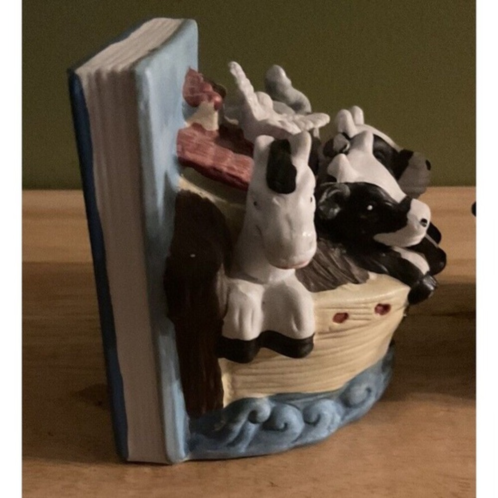 SET OF NOAH'S ARK BOOKENDS....APPROX 4" TALL...COLORFUL & DETAILED CERAMIC - Picture 6 of 11